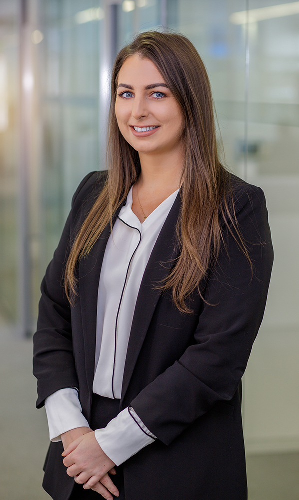 Corporate Headshots | Professional Photographer in Dubai Corporate Headshots | Professional Photographer in Dubai